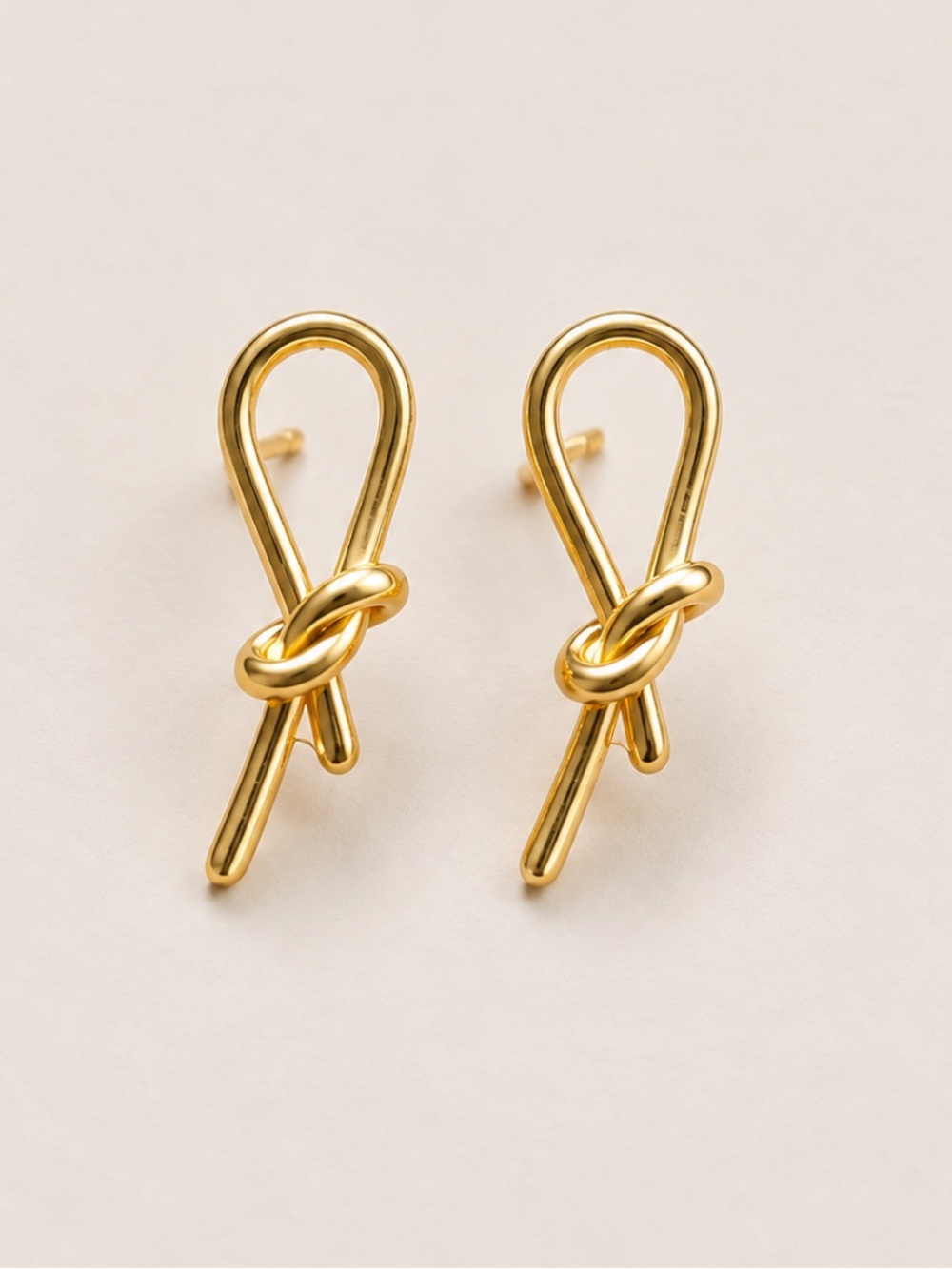New! Gold Knot Post Earrings NWOT